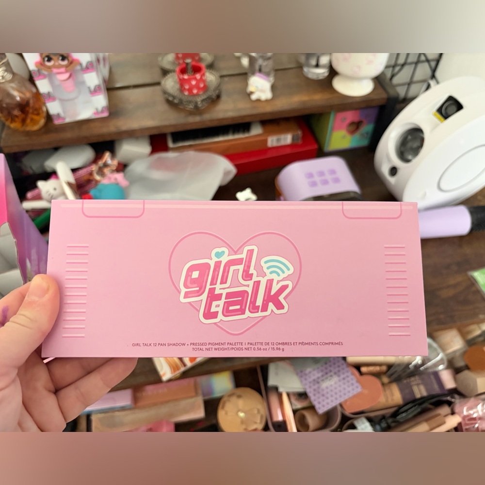 Brand New/ Never used Trixie Cosmetics Girl Talk Pink Eyeshadow Palette